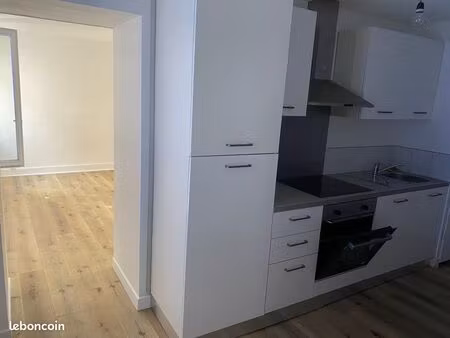 t2 refait à neuf au calme