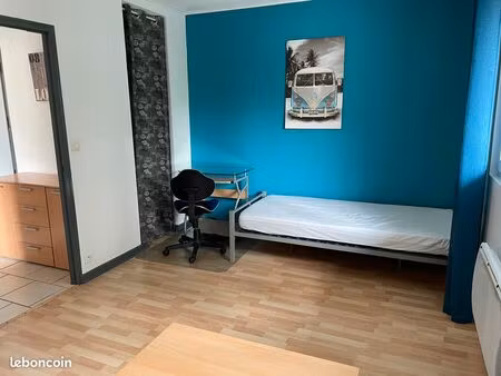 f1bis 32 m2 meublé f05 - montbéliard proche centre
