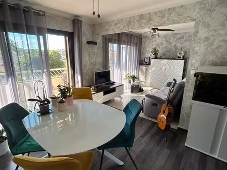 location t3 avec garage - toulon avenue audeoud
