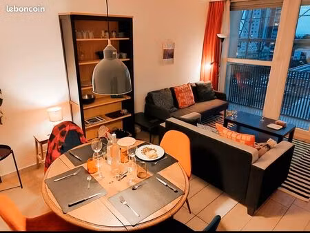 coliving t4 3 chambres - balcon  tram  cave  parking 