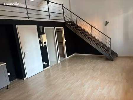 particulier loue location grand duplex t2 design contemporain proche centre ville hyères