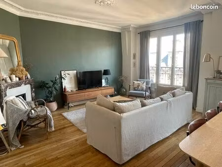location t3 meublé - 67m² - paris 18ème - 2500 cc