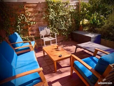 t2 meublé avec terrasse