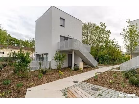 appartement 3 pièces 70 m²