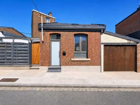 maison à louer à rue henri forir  44 herstal (vbe37438)