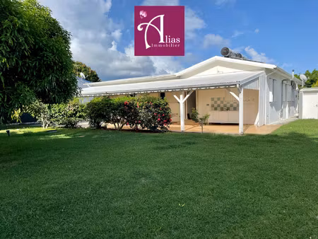 location villa f5 avec entretien piscine et jardin inclus