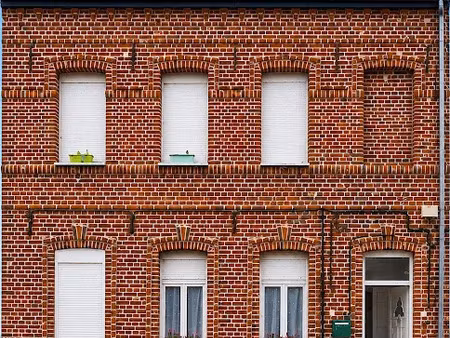 vente immeuble 132 m² à saultain (59990)  195 000 €