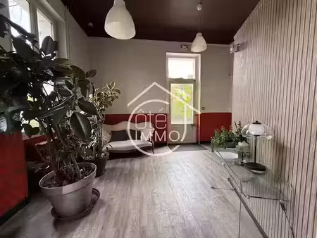 vente locaux professionnels 20 pièces 407 m² à sainte-foy-la-grande (33220)  320 000 €