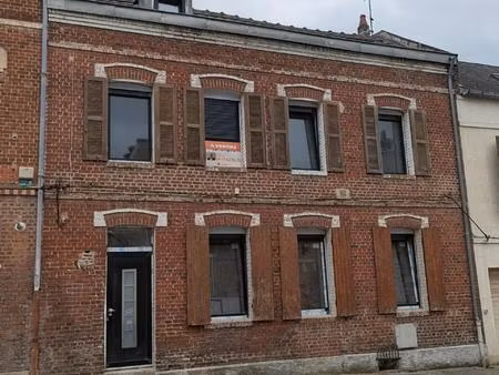 immeuble de rapport rénové – centre-ville de saint-quentin – quartier remicourt
