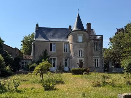 ensemble immobilier de charme à rénover