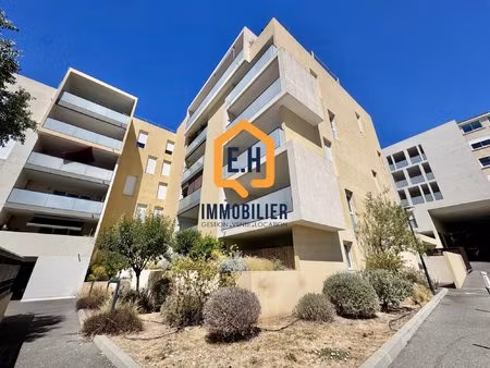 t3 récent en résidence de satnding avec garage - toulon est