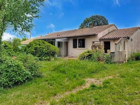grande maison t6 avec grand jardin