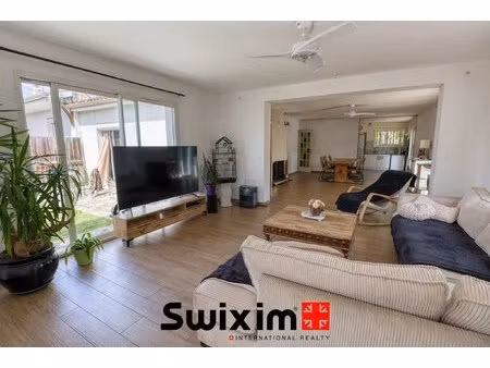 maison familiale avec piscine – 4 chambres – environ 150 m²
