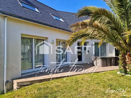 lanvaudan – maison familiale sans travaux avec vie de plain-pied et sous-sol complet