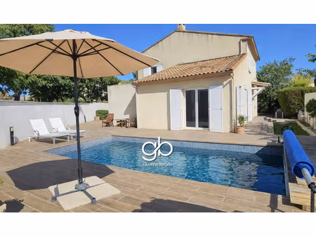 villa indépendante avec piscine et t2 indépendant à 5 min de