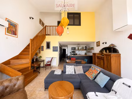 jolie maison de village
