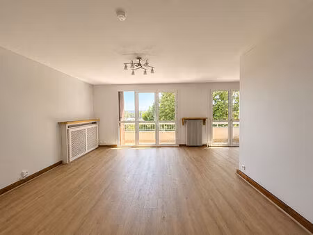 appartement 4 pièce(s)