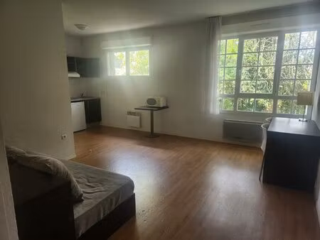 t1 meuble - 590 € cc / mois - pessac fontaudin