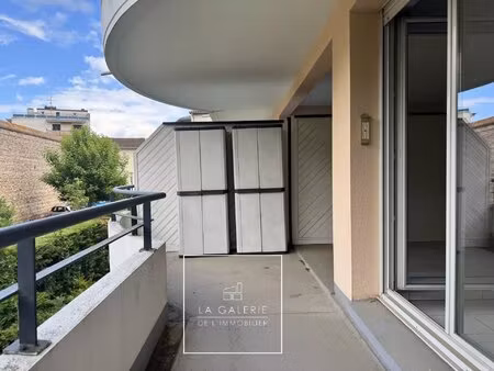 a louer - t4 non meublé avec terrasses et parking