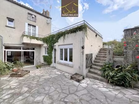 vente maison à bressuire (79300) : à vendre / 117m² bressuire