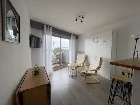 vente appartement t1 aux sables-d'olonne (85100) : à vendre t1 / 21m² les sables-d'olonne