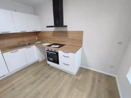 appartement triplex rénové - liège