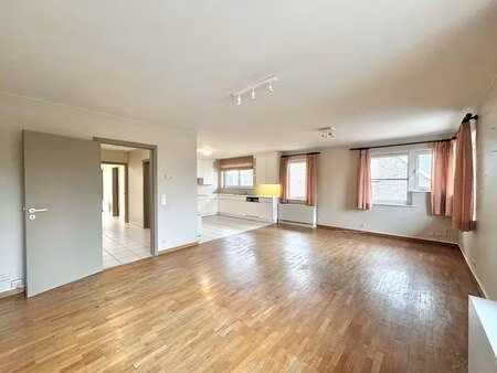 appartement à louer à sint-eloois-vijve € 795 (lphax) - immo elet | zimmo