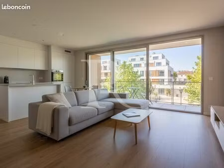 appartement 3 pièces 60 m²