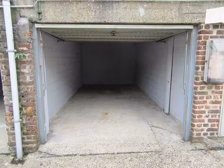 box garage à louer à schaerbeek  près de meiser