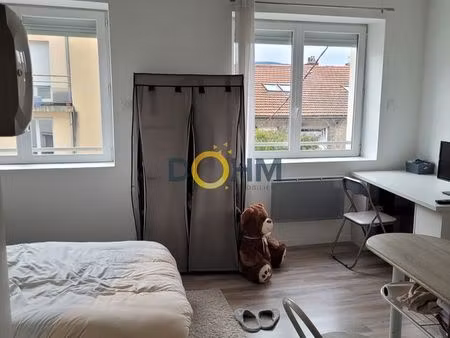 immeuble 3 pièces 70 m²