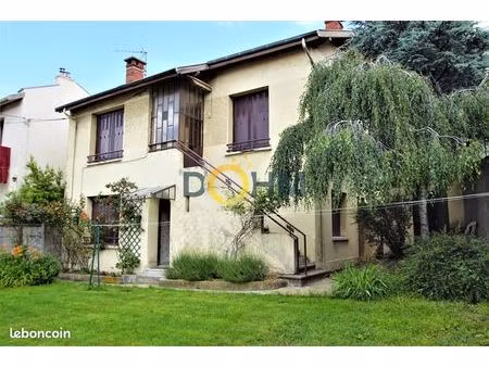 maison 6 pièces 150 m²