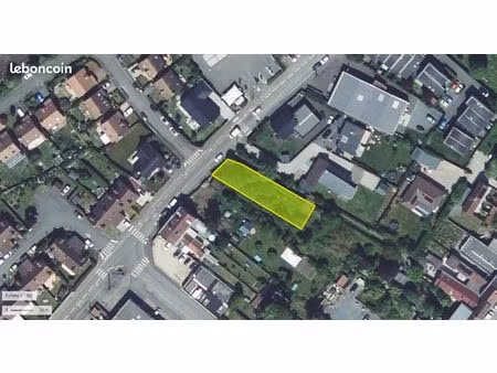 terrain constructible 560 m²
