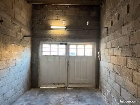 garage + dépendance 77m2