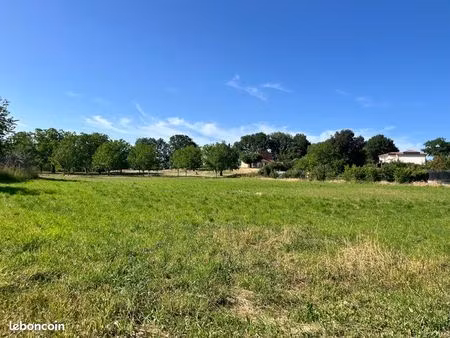 magnifique terrain de 4000 m2 - potentiel de division