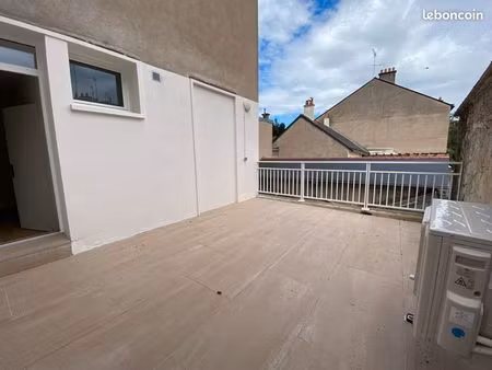 t3 meublé place du lycée