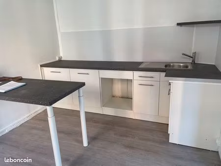 f3 rdc quartier iut