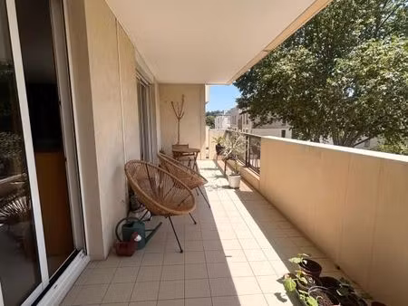 appartement 3 pièces 98 m²