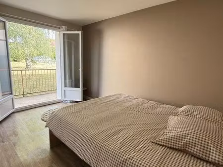 appartement f2 meublé - terrasse et parking
