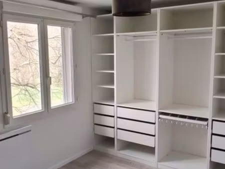 location appart 50m² lasborde