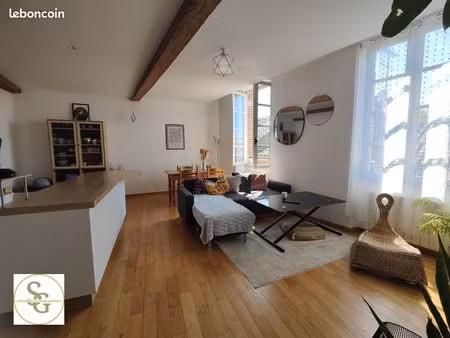 appartement 2 pièces 63 m²