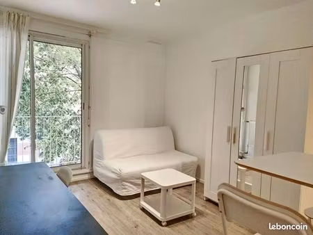 studio 1 pièce 17 m²
