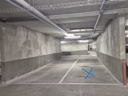 parking vidéosurveillé sécurisé
