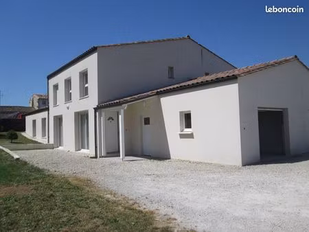 maison 4 chambres à jarnac (16)