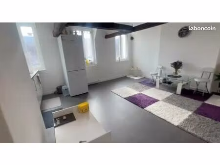 t3 lumineux – 57 m² – centre-ville / gare à pied – châtellerault