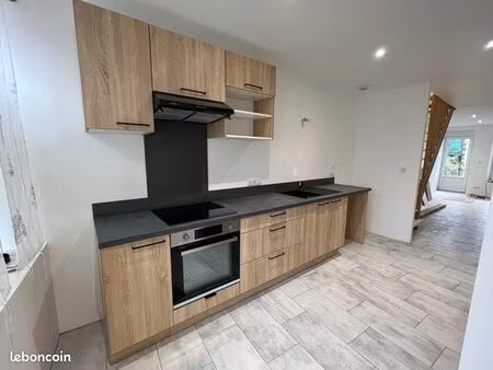loue t3 avec extérieur et cave