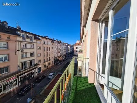 appartement 3 pièces 58 m²