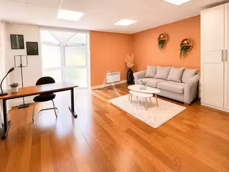 location locaux professionnels 0 pièces 25 m² à boissy-saint-leger (94470)  750 €