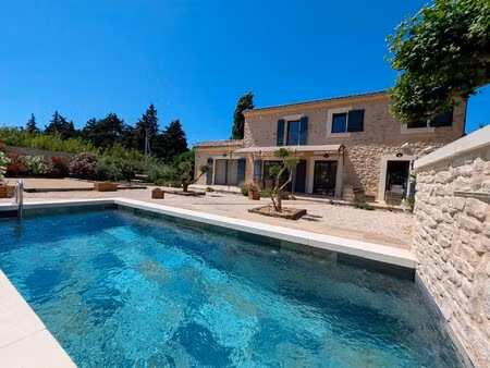 mas rénové avec piscine  dépendance et terrain arboré de 1 9