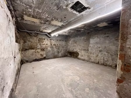 vente garage et parking à nantes centre ville (44000) : à vendre / 25m² nantes centre vill