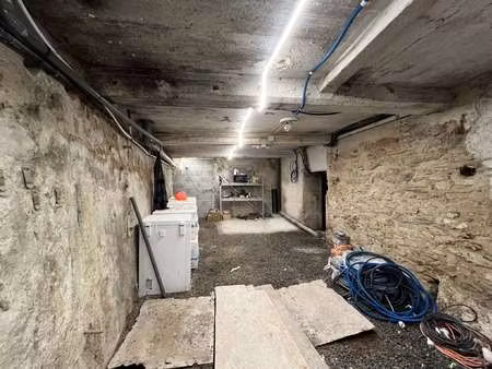 vente garage et parking à nantes centre ville (44000) : à vendre / 30m² nantes centre vill